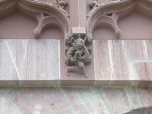 ... und sofort konnte man über die Kuriositäten der alten Handwerker staunen