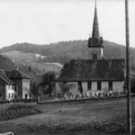 1915 Kirche mit Friedhof