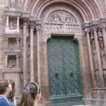 Das berühmteste Portal erzählt viele Geschichten